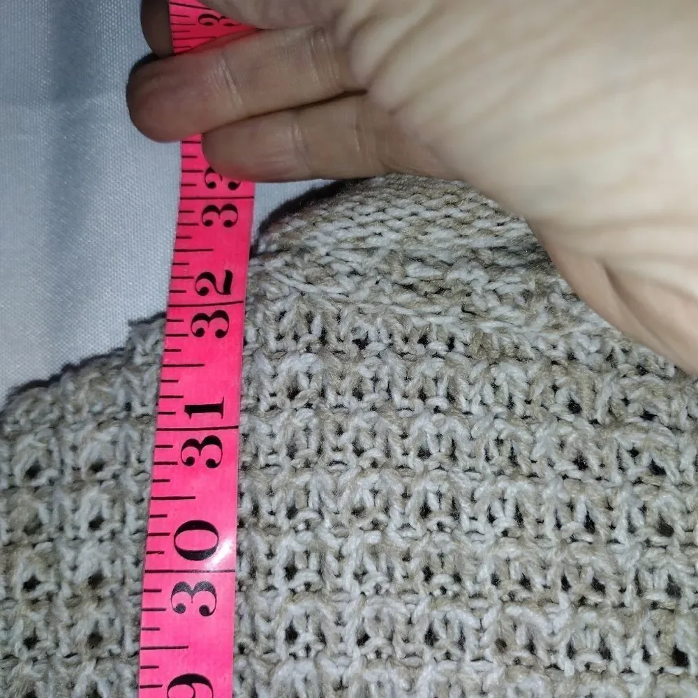 Hooked up by Iot cardigan
